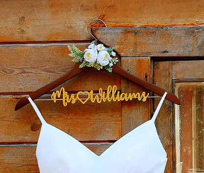 Personalized Bridal Hangers, Ladies Hangers, Gift-giving Hangers
