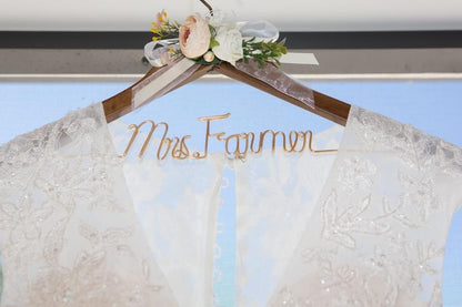 Bride Wedding Dress Hanger（Hot Sales）